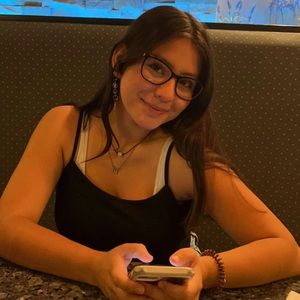 Meet Your Posher, Ang